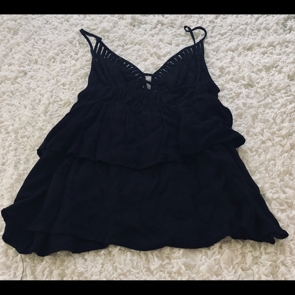 ❤️🌹TOBI BLACK TOP - Picture 3 of 4